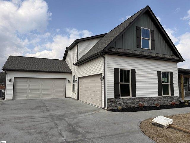 House for sale in Pickens, South Carolina