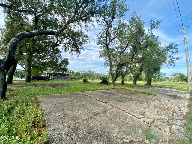 Land for sale in Gulfport, Mississippi
