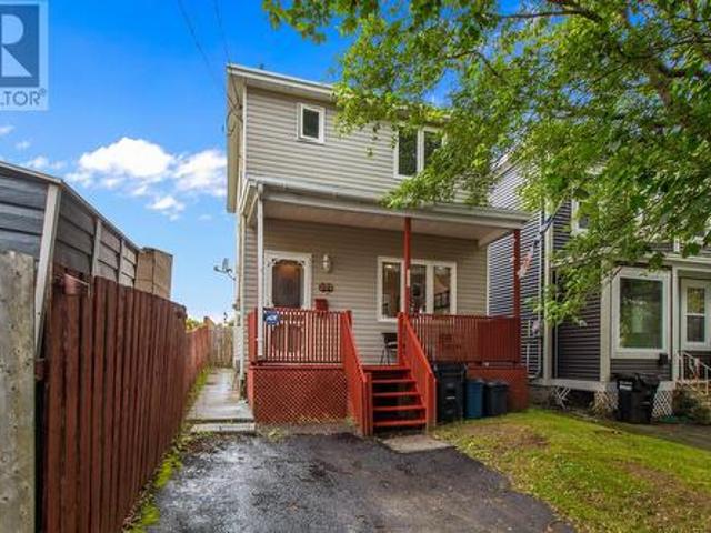 House for sale in Foxtrap, Newfoundland And Labrador
