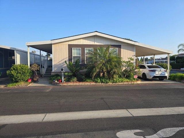 House for sale in Fountain Valley, California