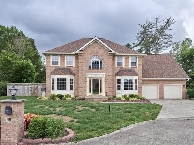 House for sale in Hurricane, West Virginia