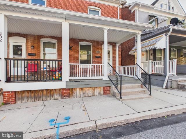 Townhouse for sale in Hanover, Pennsylvania