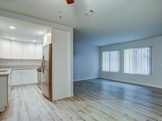 Apartment for rent in Oceanside, California