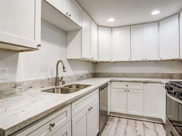 Apartment for rent in Oceanside, California