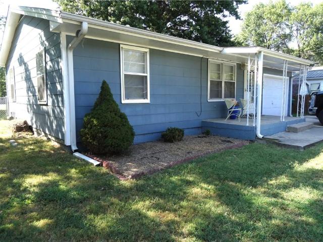 House for sale in Bates, Missouri