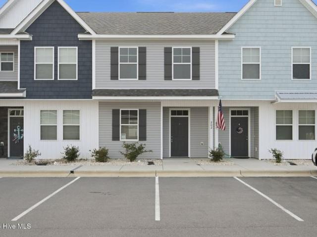 Townhouse for sale in Sneads Ferry, North Carolina
