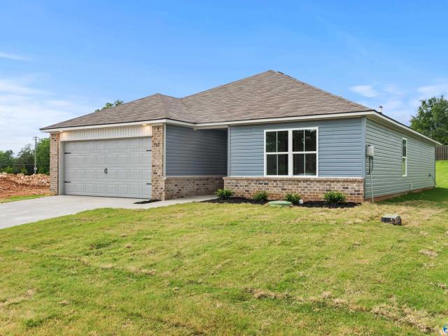 House for sale in New Market, Alabama