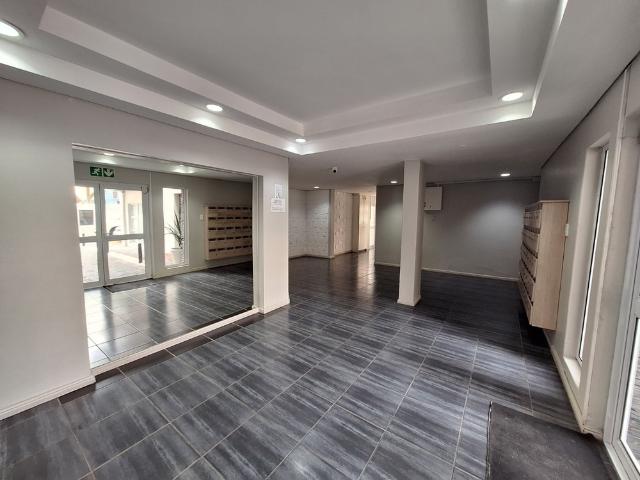 Apartment for rent in Cape Town Ward 115, Cape Town