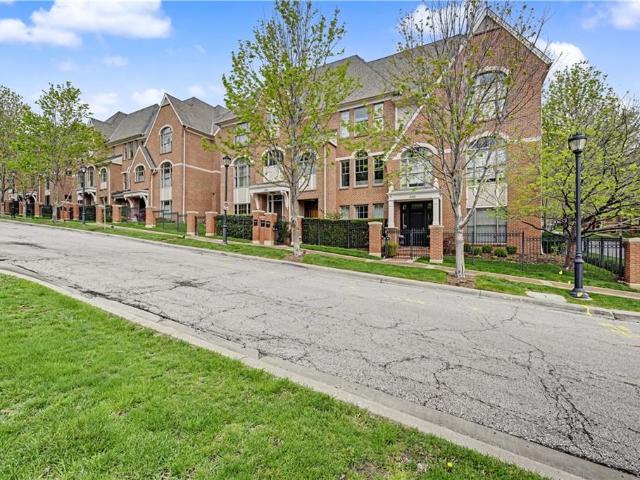 Condo for sale in Kansas City, Missouri