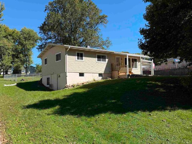 House for sale in Ellettsville, Monroe County