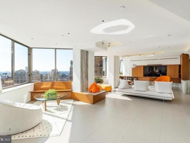 Apartment for sale in Philadelphia