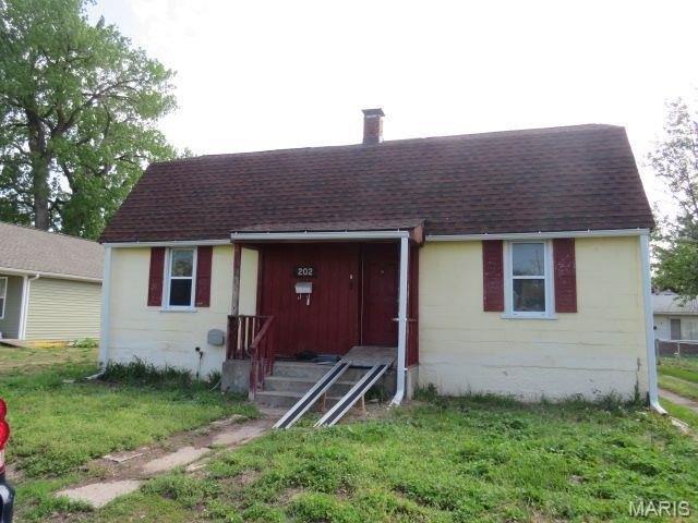 House for sale in Cottage Hills, Illinois