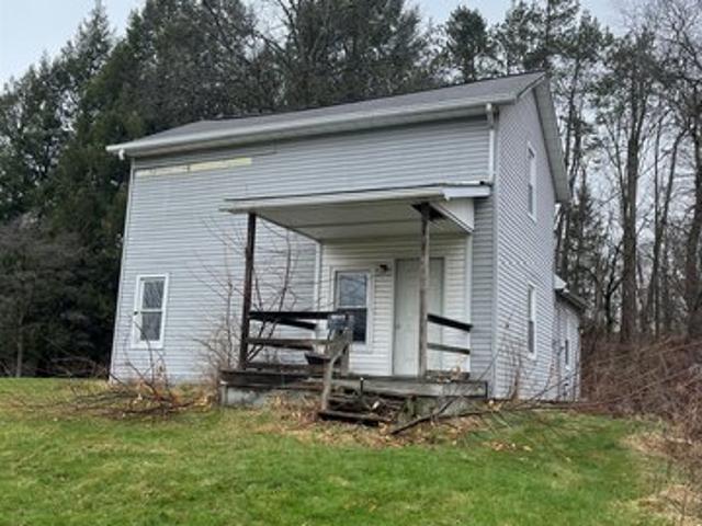 House for sale in Mercer, Pennsylvania