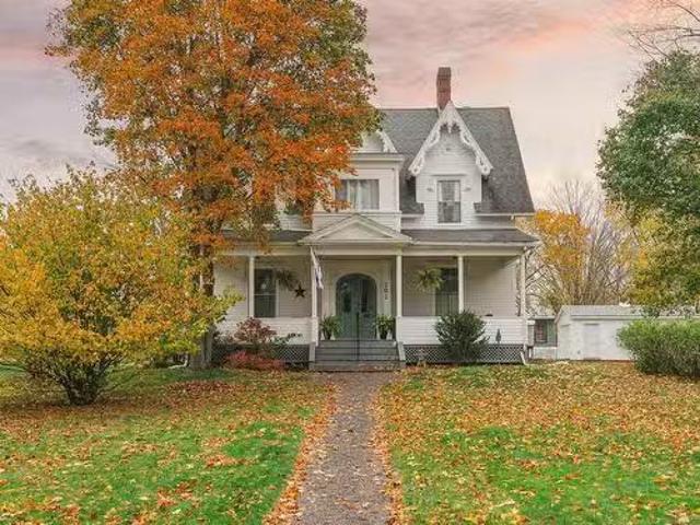 House for sale in New Glasgow, Nova Scotia