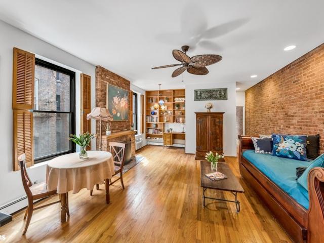 Property for sale in Manhattan Community Board 7, New York
