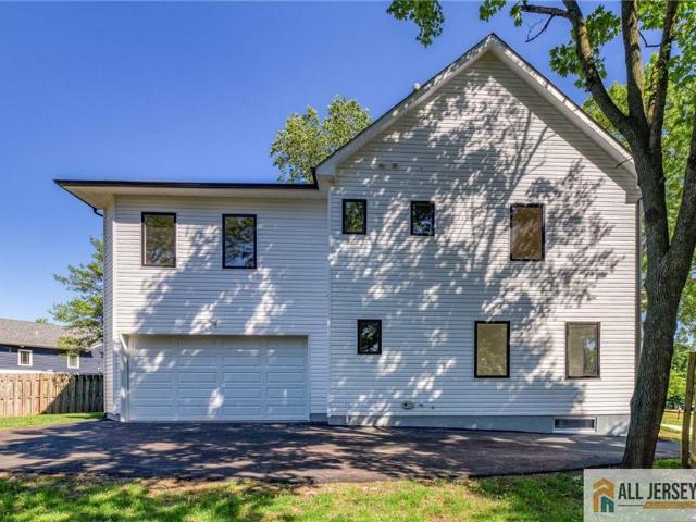 House for sale in Piscataway, New Jersey