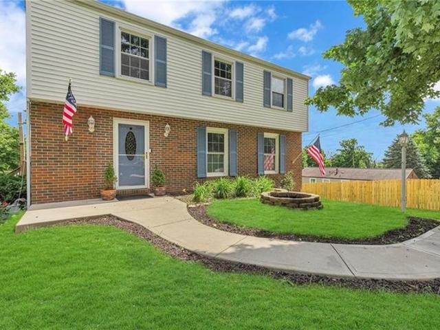 House for sale in Coraopolis, Pennsylvania