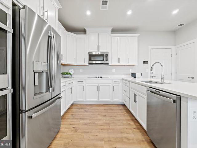 Condo for sale in Virginia