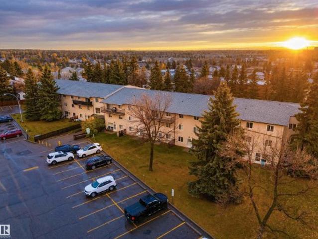 Condo for sale in Woodvale, Edmonton