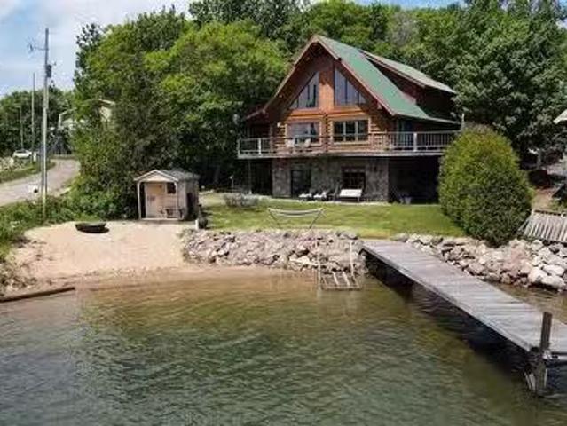 House for sale in Tarbutt Township, Northeastern Ontario