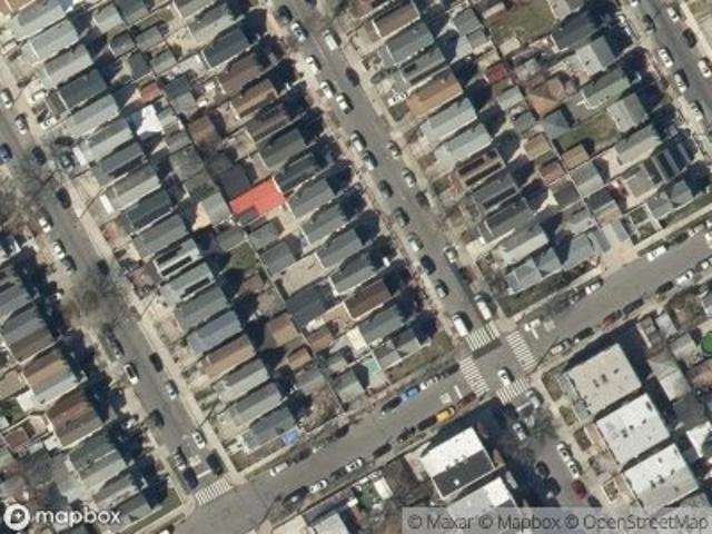 House for sale in Queens, Arverne