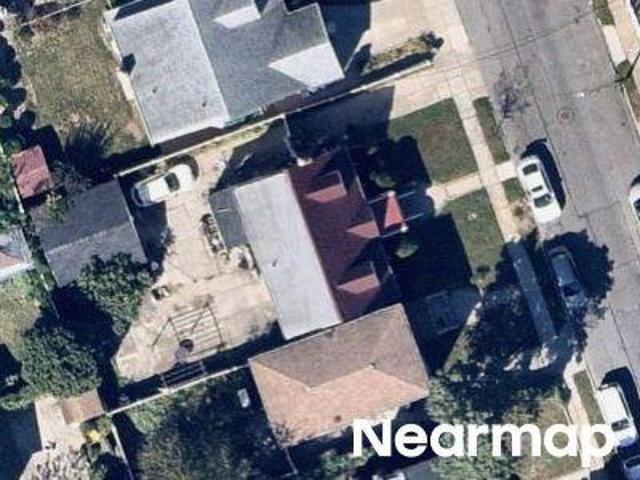 House for sale in Queens, Arverne