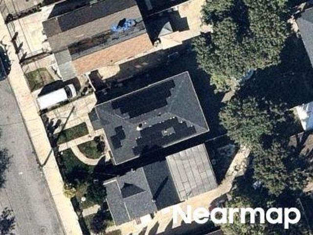 House for sale in Queens, Arverne