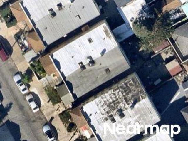 House for sale in Queens, Arverne