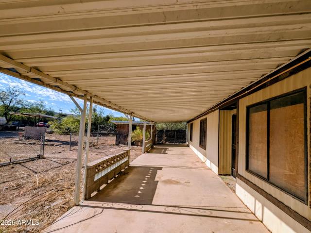House for sale in Black Canyon City, Arizona