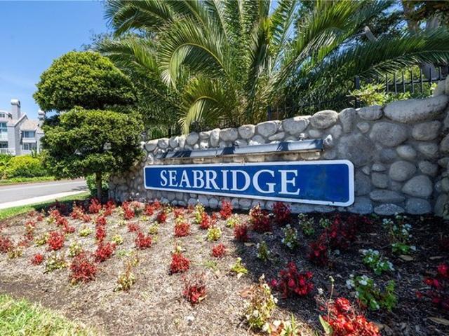 Condo for sale in Huntington Beach, California
