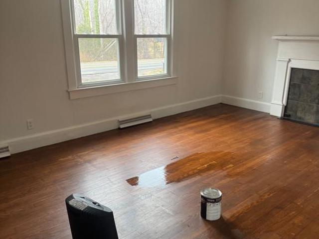 House for sale in Unionville, Orange