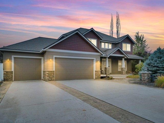 House for sale in Newman Lake, Washington