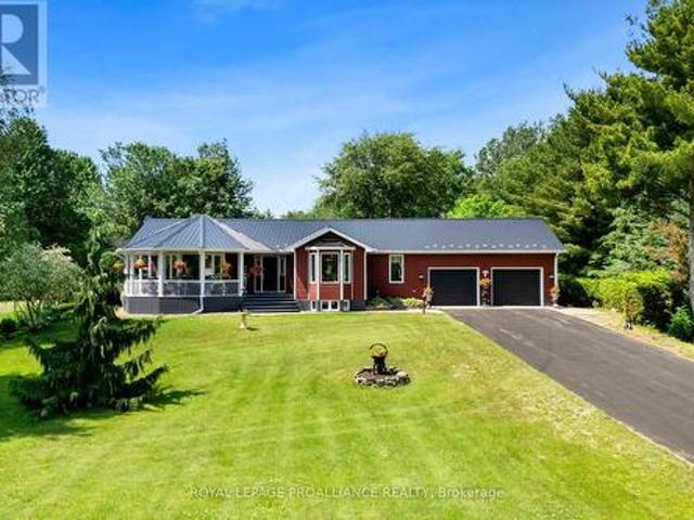 House for sale in Edwardsburgh cardinal, Ontario