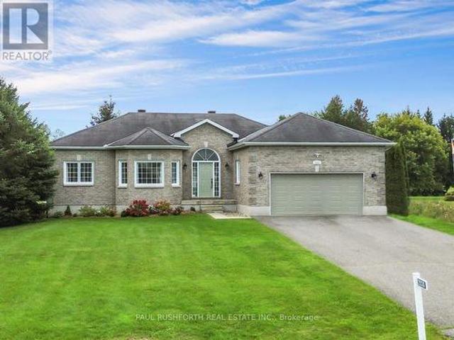 House for sale in Clarence-rockland, Ontario