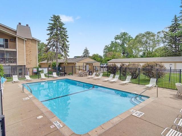 Condo for sale in Hennepin, Minnesota