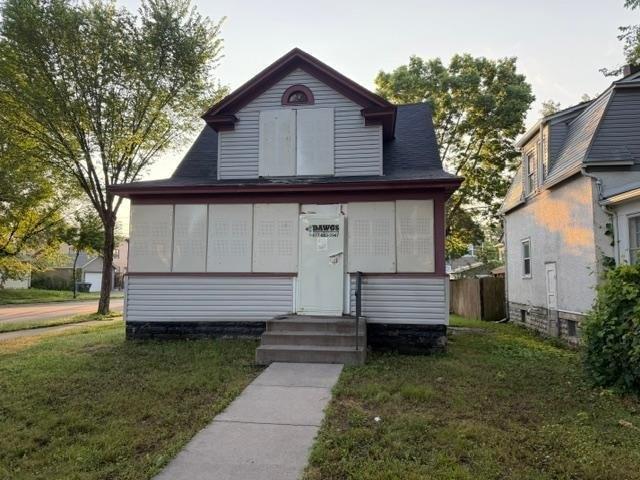 House for sale in Hennepin, Minnesota