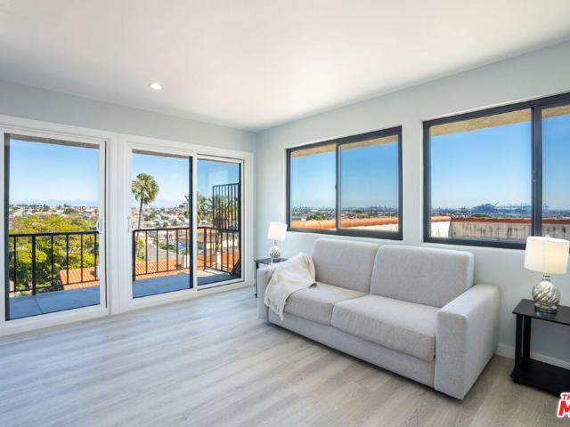Condo for sale in Canoga Park, California