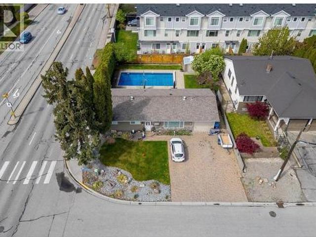House for sale in Winfield, British Columbia