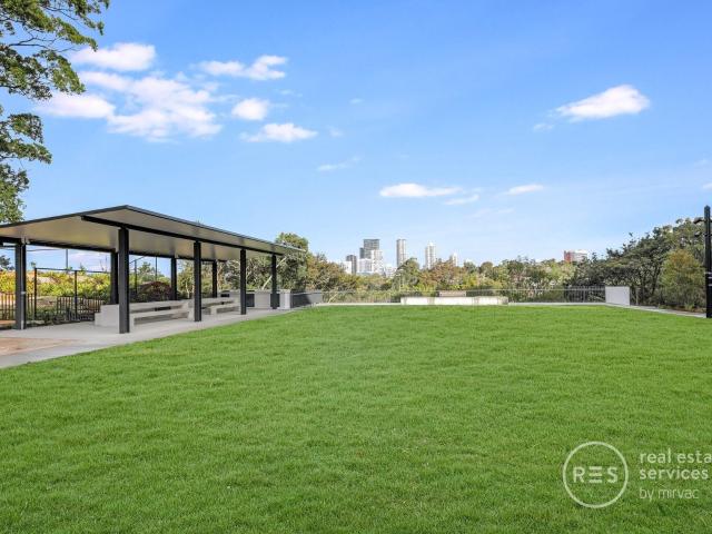 Apartment for rent in Lower North Shore, Sydney