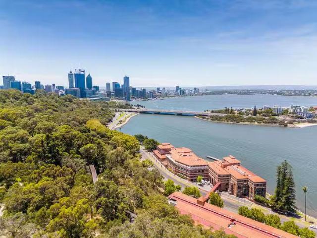 House for rent in Cockburn, Western Australia