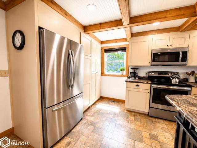 House for sale in Lake Mills, Iowa