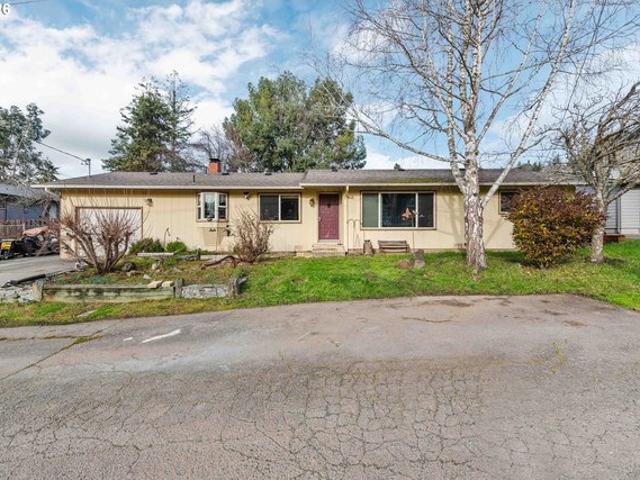 House for sale in Oregonia