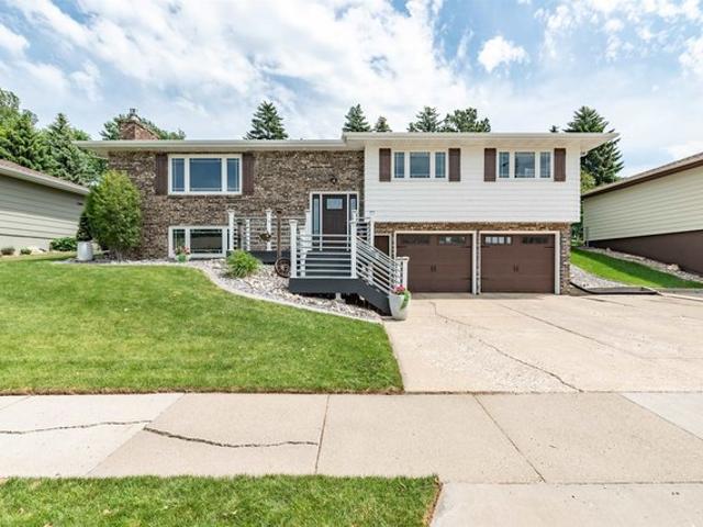House for sale in Bismarck, North Dakota