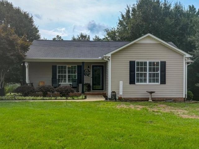 House for sale in Pauline, South Carolina