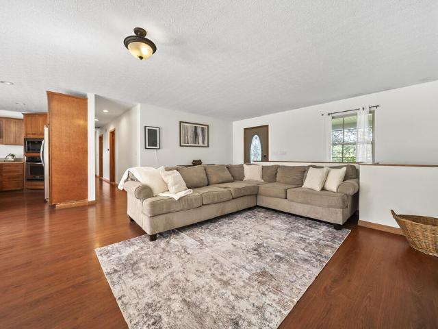 House for sale in New Plymouth, Ohio