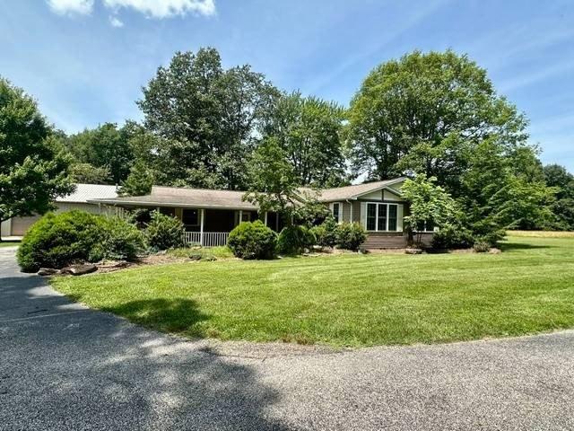 House for sale in Flat Rock, Illinois