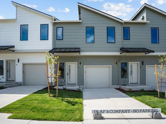 Townhouse for sale in Medford, Jackson County