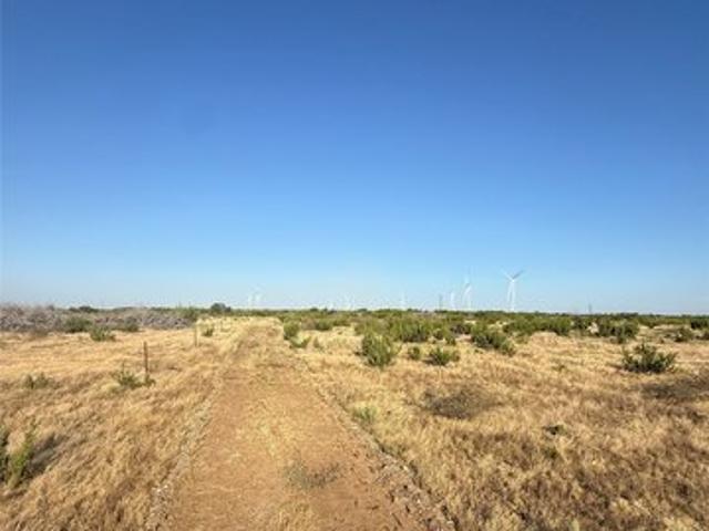 Land for sale in Taylor, Texas