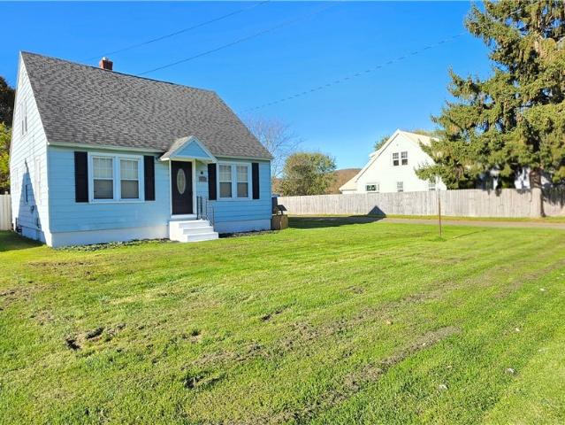 House for sale in Loring Crossing, Town of Homer