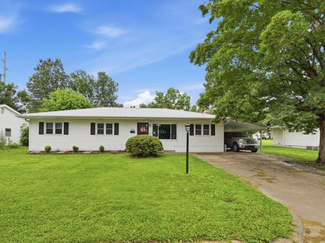 House for sale in Carthage, Missouri